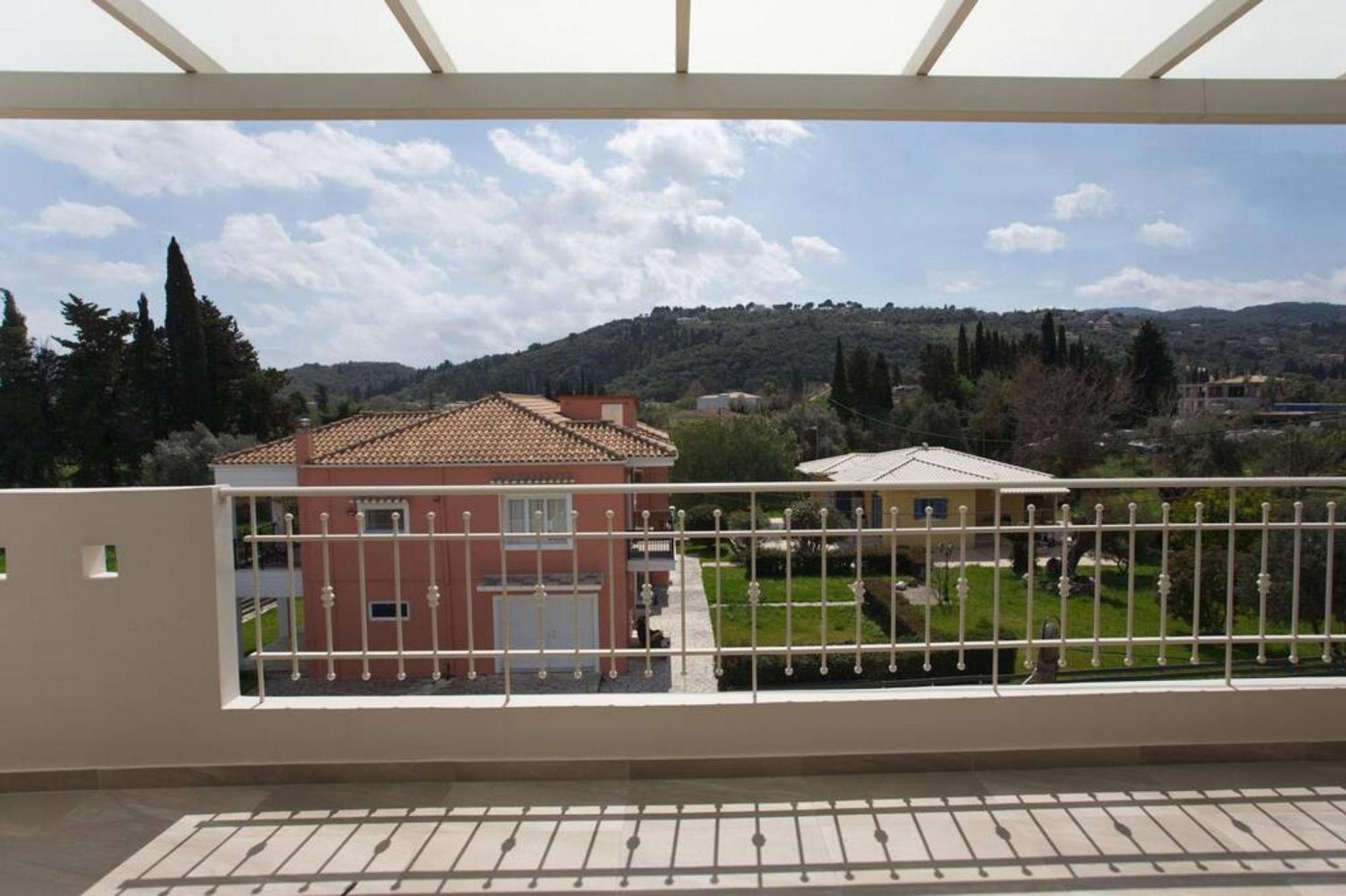 Sunny Apartment Lefkada - Lefkada Bnb Kalligoni Extérieur photo